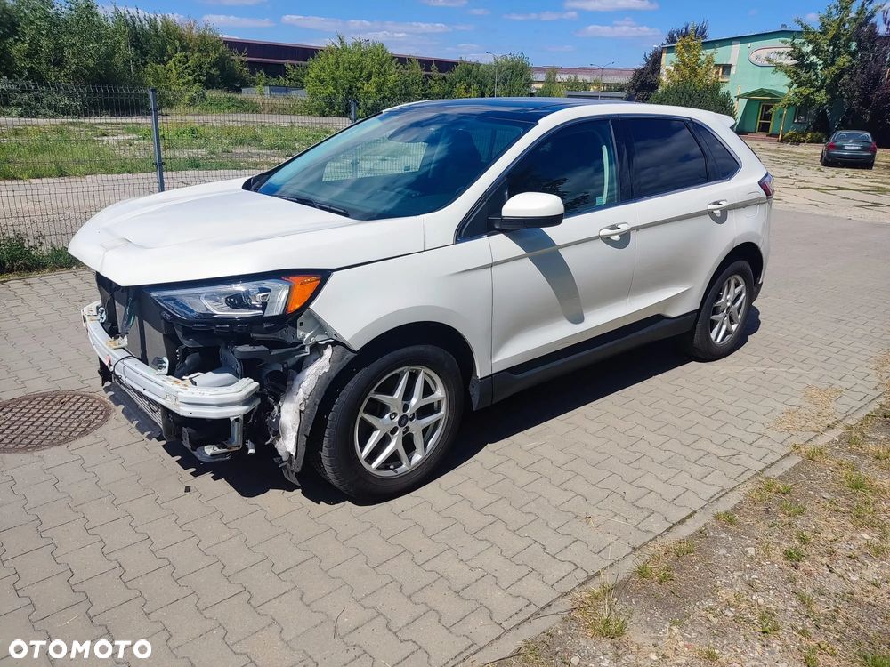 Ford Edge - 1