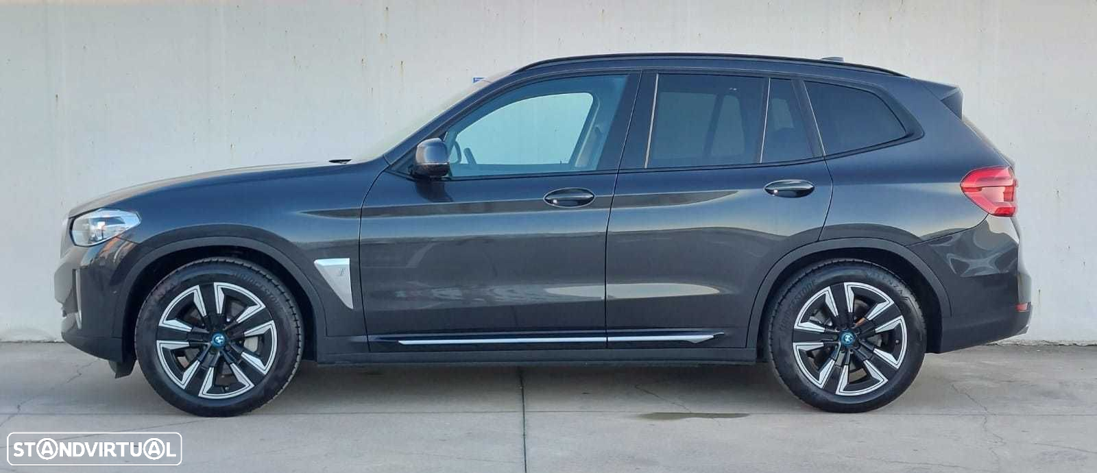 BMW iX3 Inspiring - 3