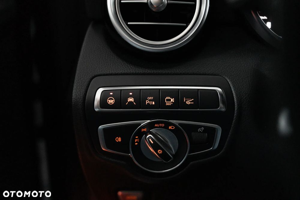 Mercedes-Benz GLC AMG 43 4-Matic - 24