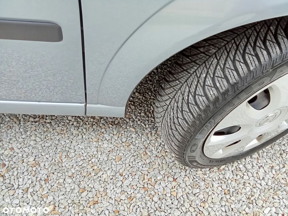 Opel Meriva 1.6 Enjoy - 34