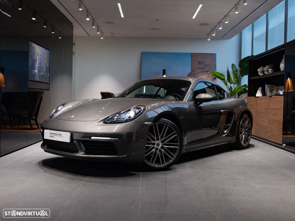 Porsche 718 Cayman