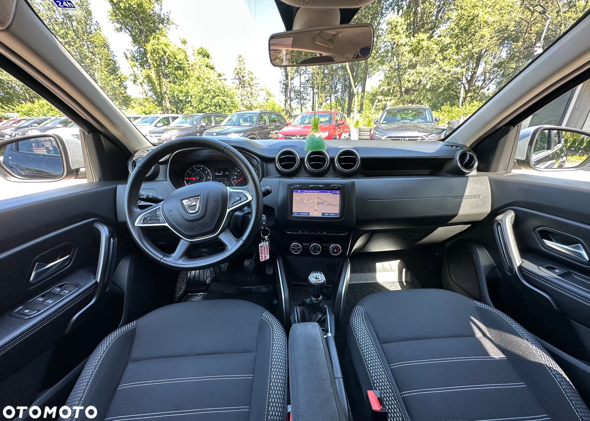 Dacia Duster 1.6 SCe Prestige - 11