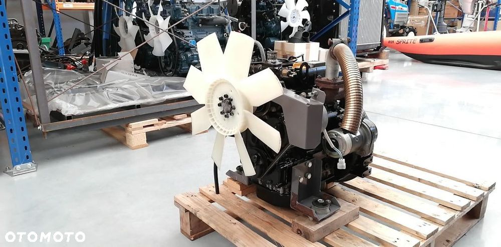 SILNIK YANMAR 3TNE68-AC 15,3kW 3600 rpm 784cc 9800 zł netto - 3