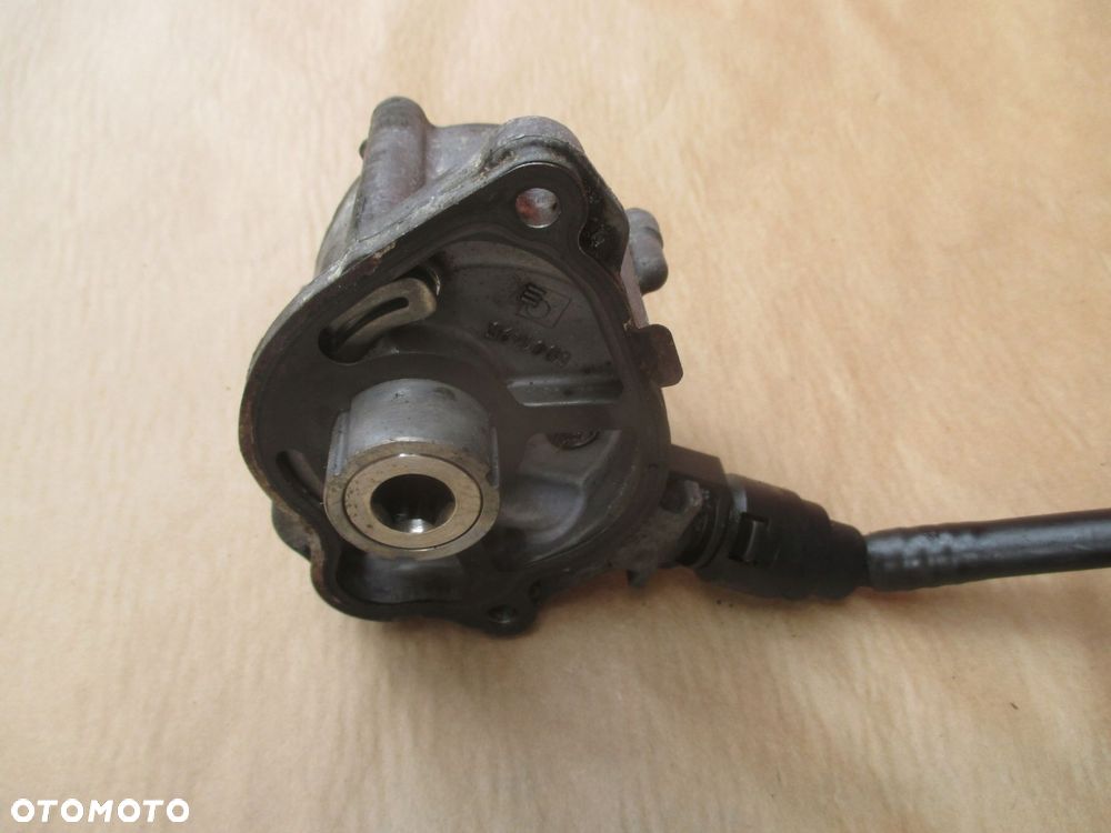 vacum pompa a6512300565 sprinter 651 2.2 cdi - 2