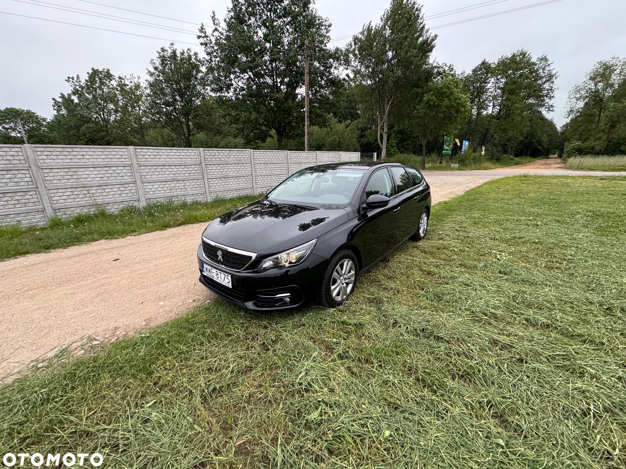 Peugeot 308 1.5 BlueHDi Allure S&S - 1