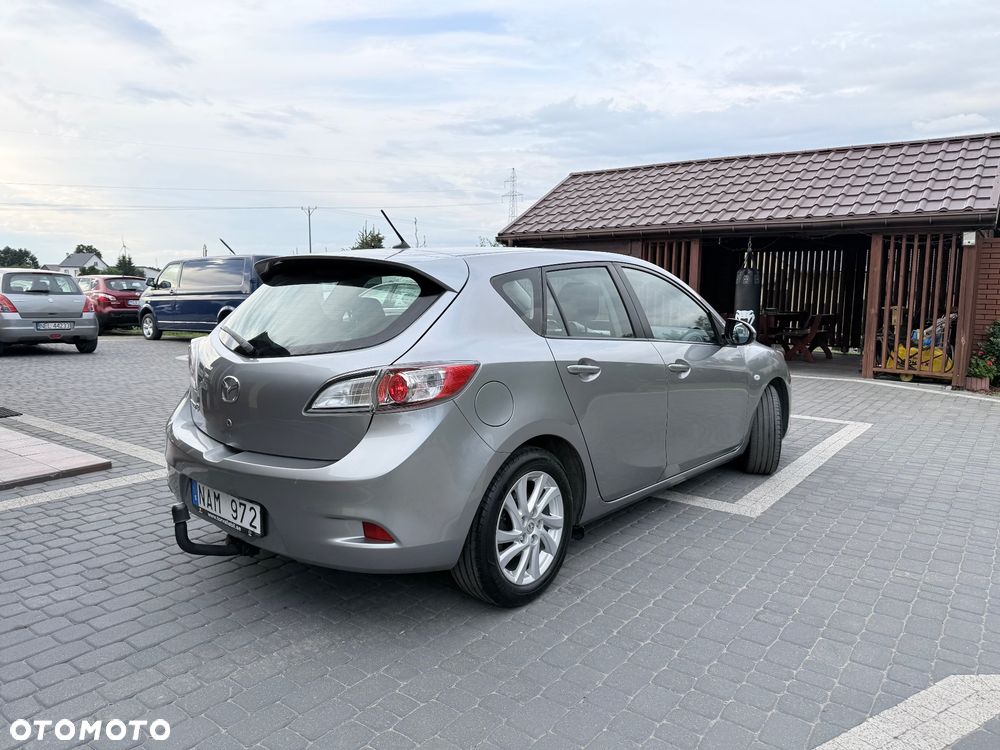 Mazda 3 - 9