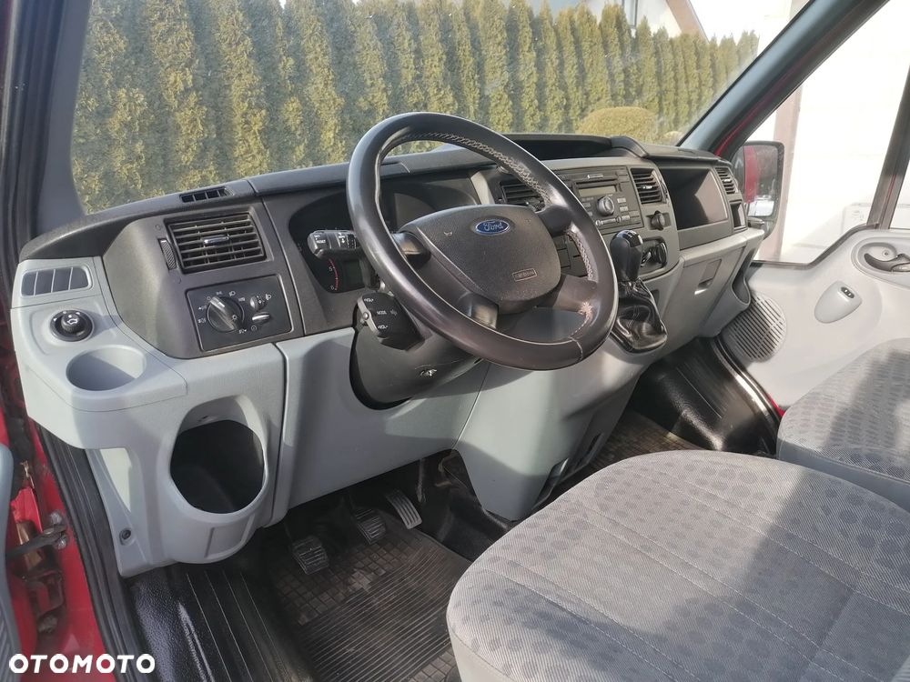 Ford Transit - 15