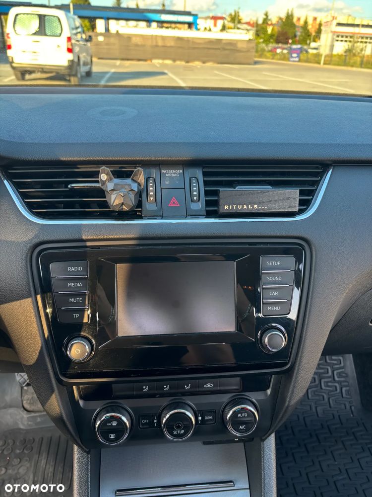 Skoda Octavia 1.4 TSI Ambition - 13