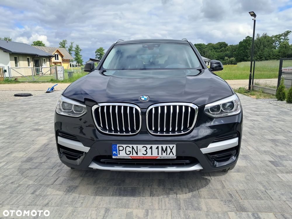 BMW X3 sDrive18d - 10