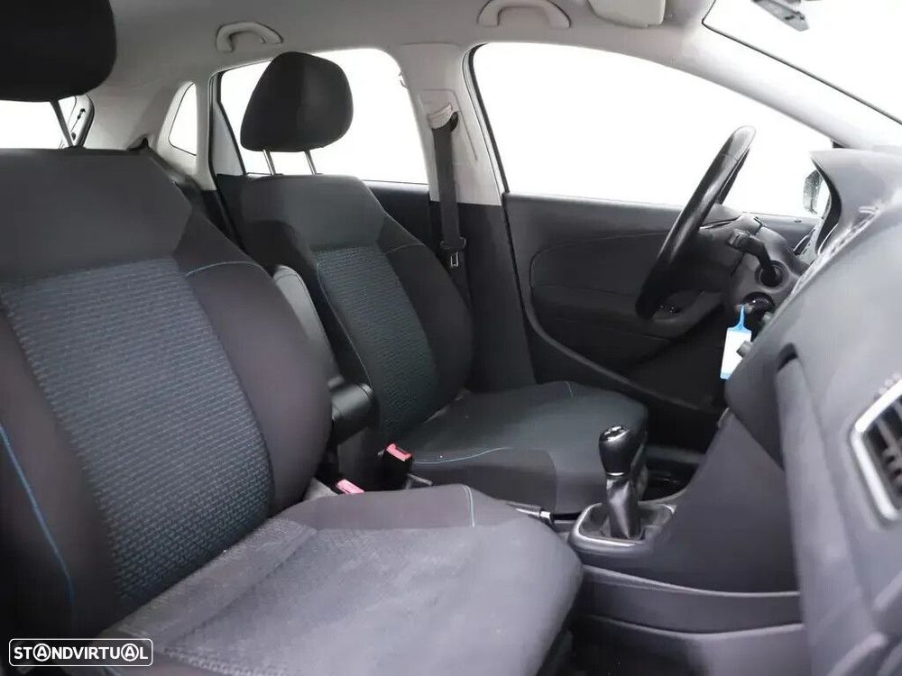 VW Polo 1.4 TDi BlueMotion - 16