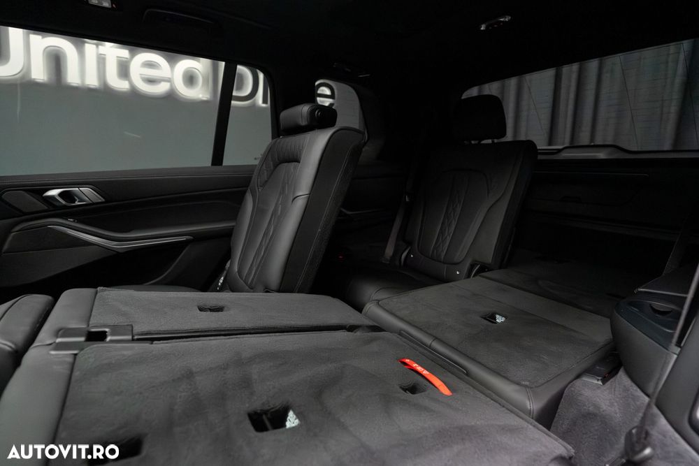 BMW X7 - 8