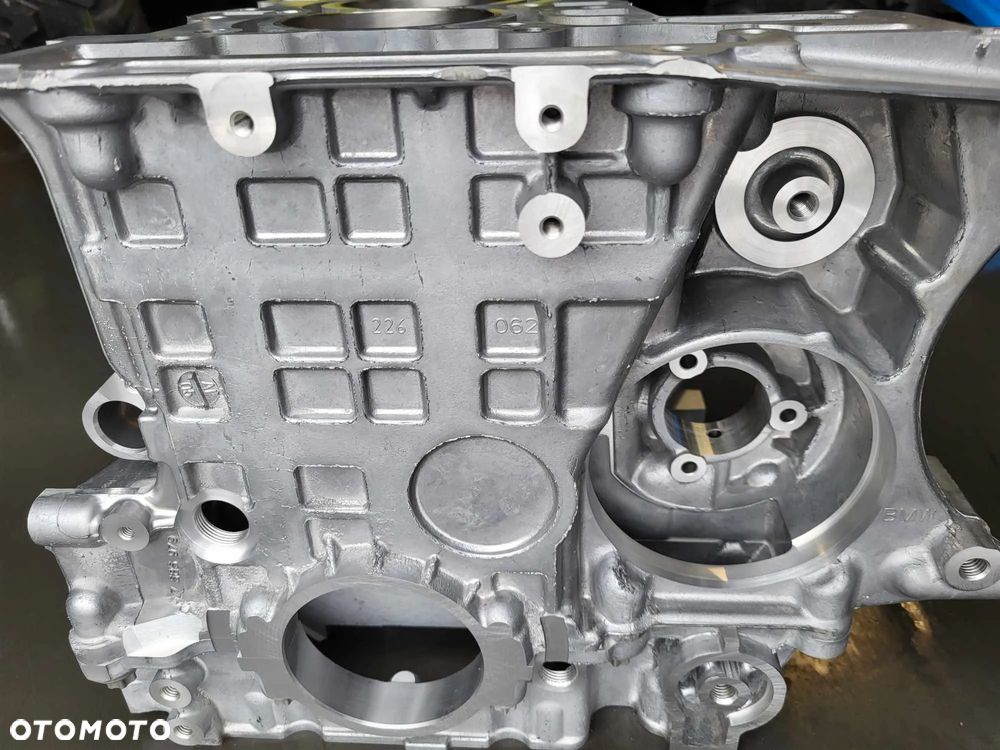 NOWY ORYGINALNY BLOK SILNIKA BMW N55B30A - 3
