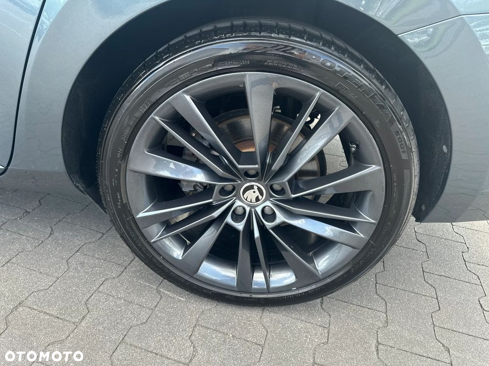 Skoda Superb 1.5 TSI Ambition DSG - 13