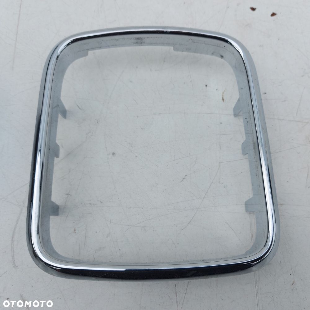 GALKA ZMIANY BIEGOW SKORA RAMKA CHROM MERCEDES A W169 AUTOMAT ORYGINAL DEMONTAZ - 5