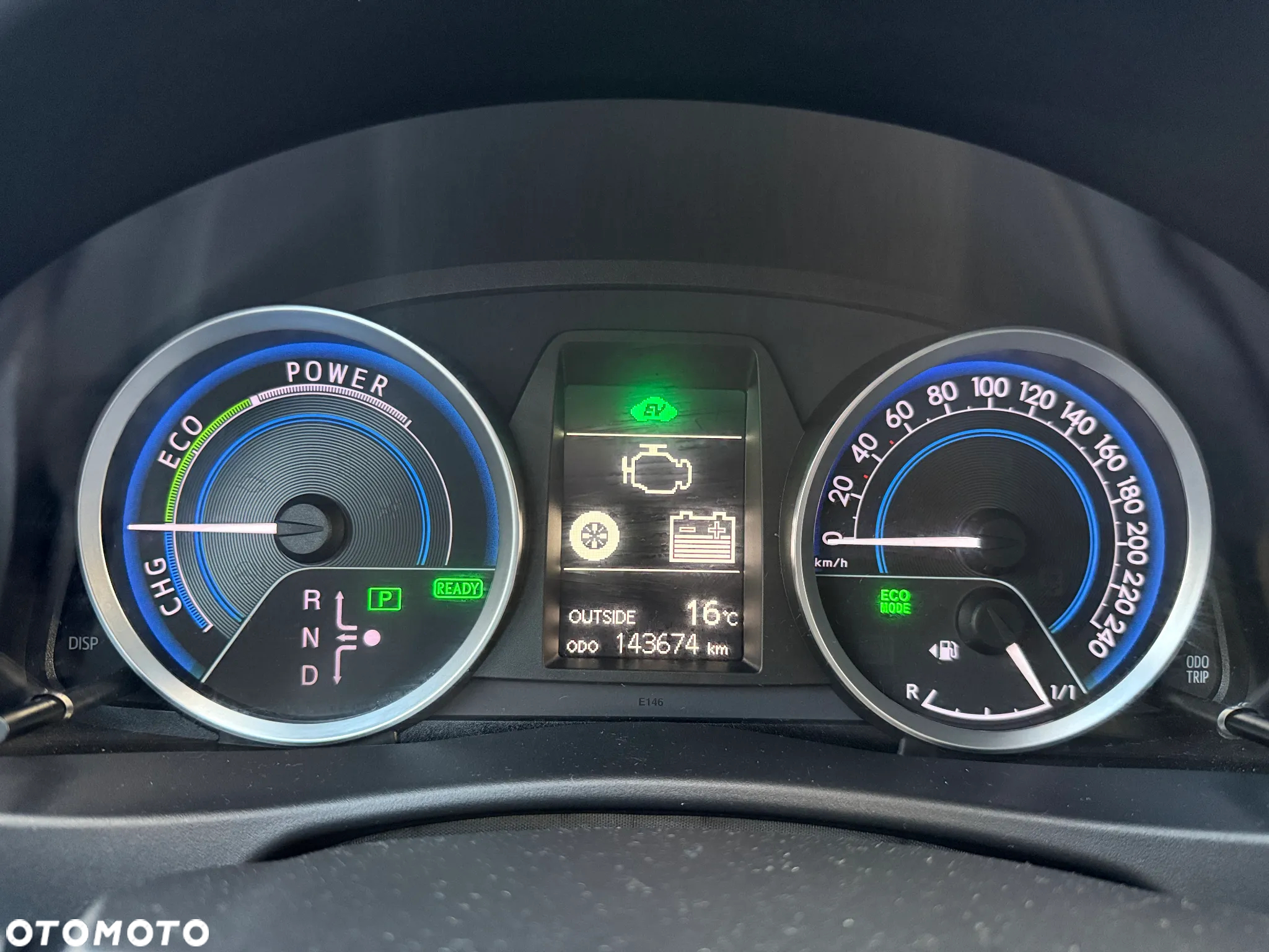Toyota Auris 1.8 HSD Luna - 16