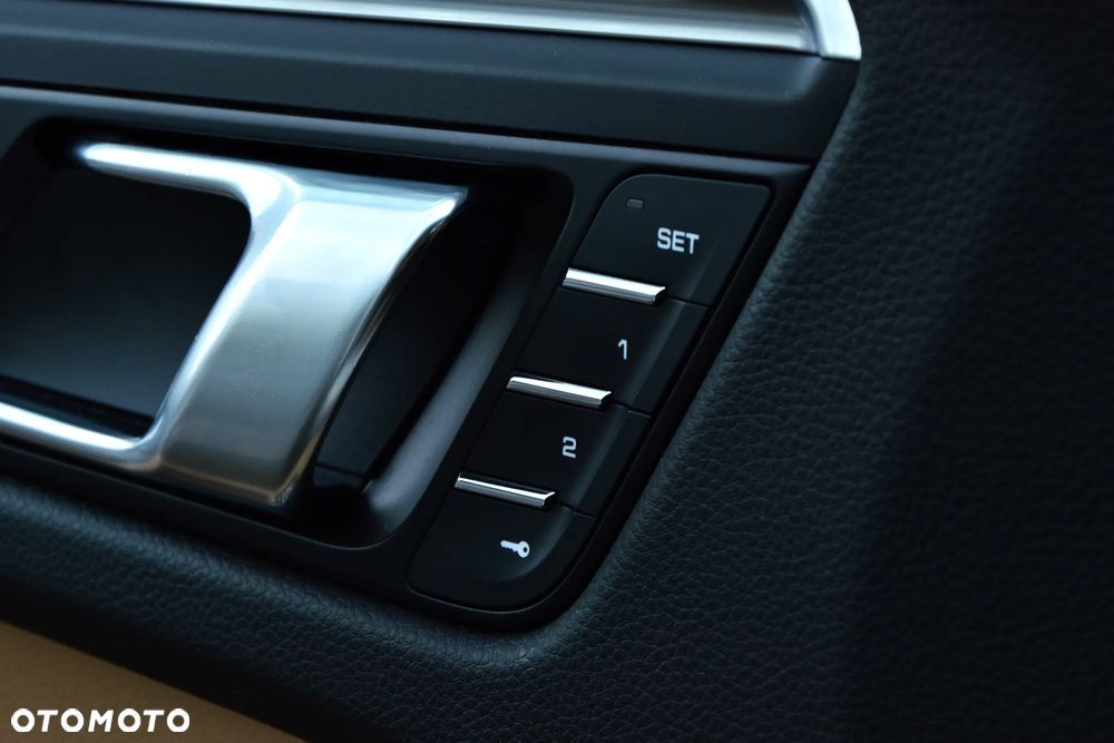Porsche Macan Standard - 20