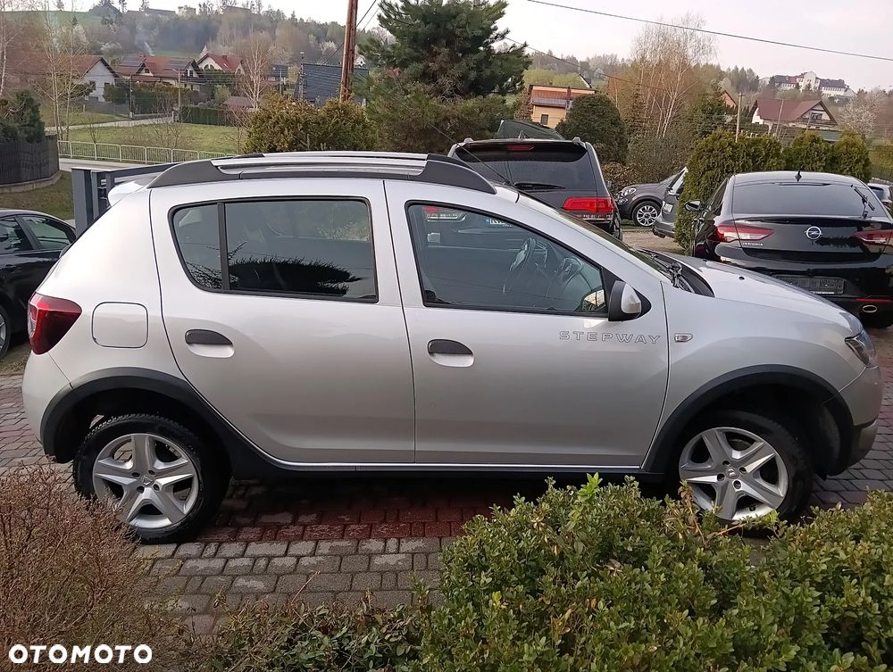 Dacia Sandero Stepway TCe 90 Prestige - 8