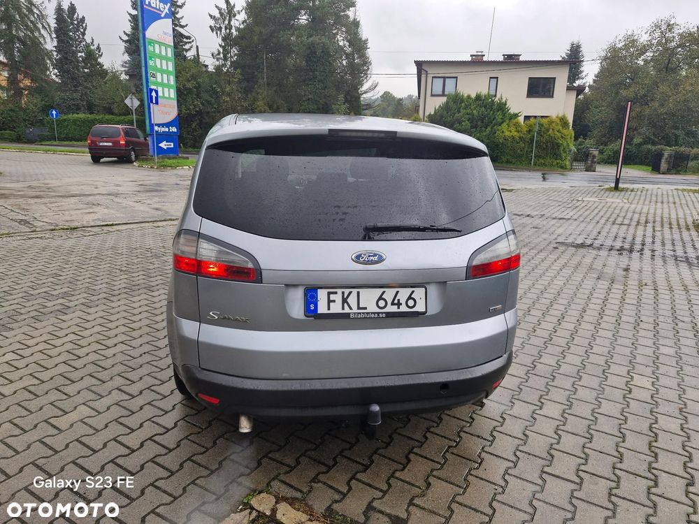 Ford S-Max 2.0 TDCi Trend - 11