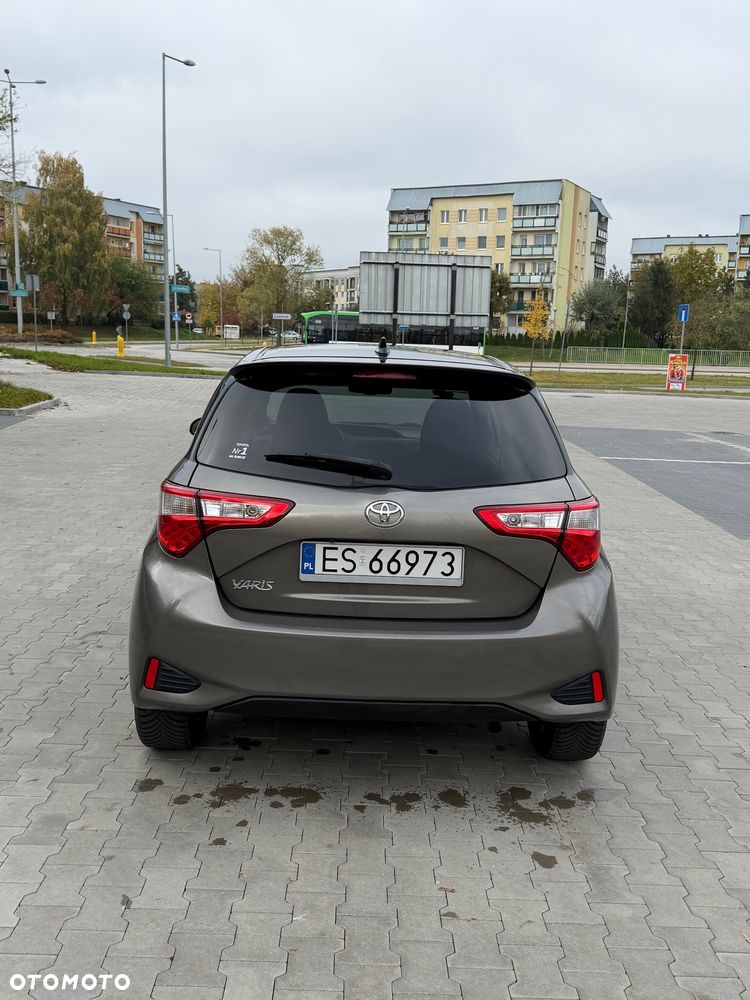 Toyota Yaris - 6