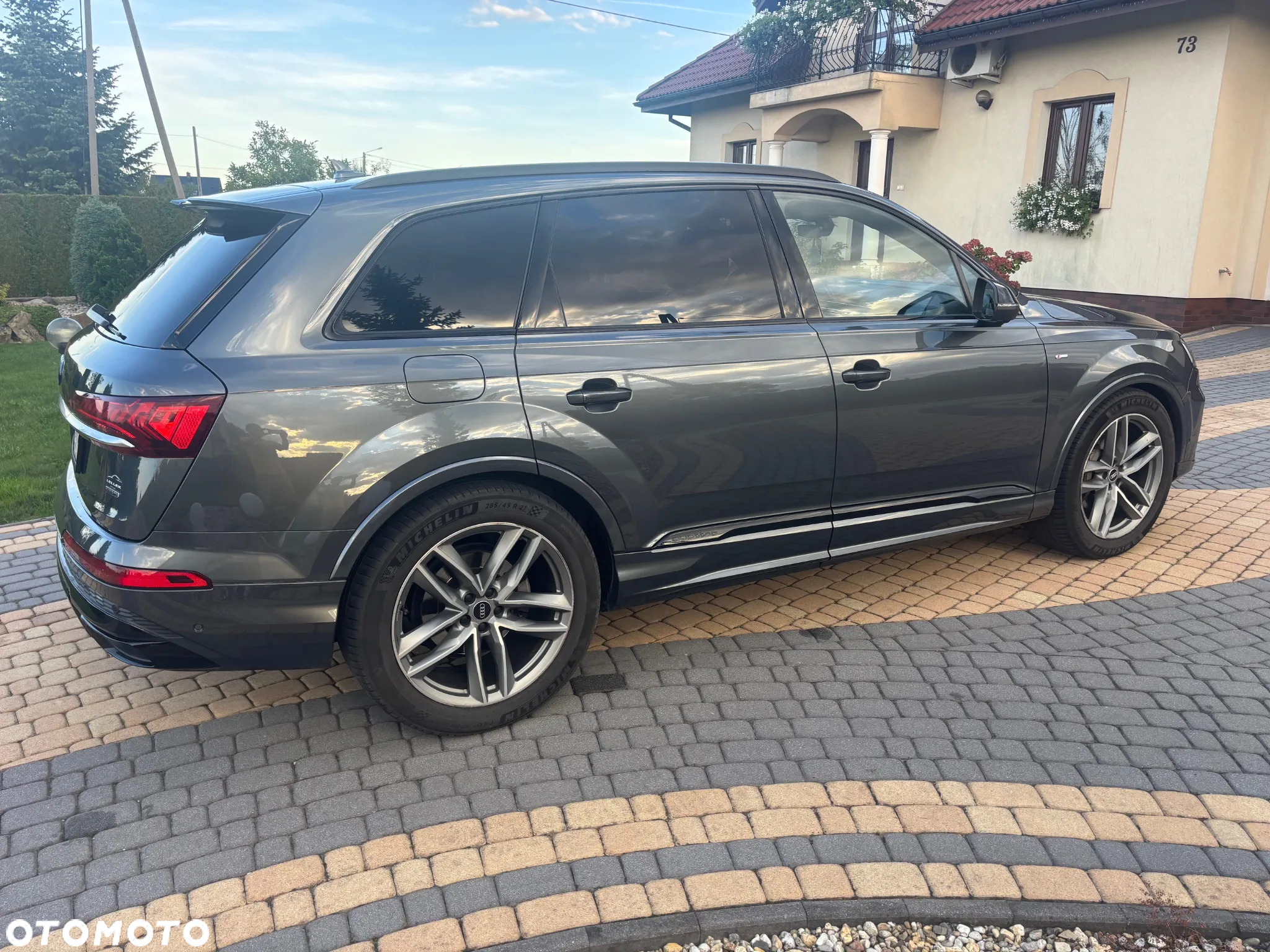 Audi Q7 - 10