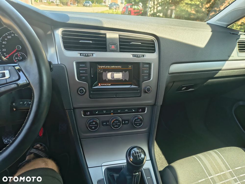 Volkswagen Golf 1.2 TSI BlueMotion Technology Lounge - 8
