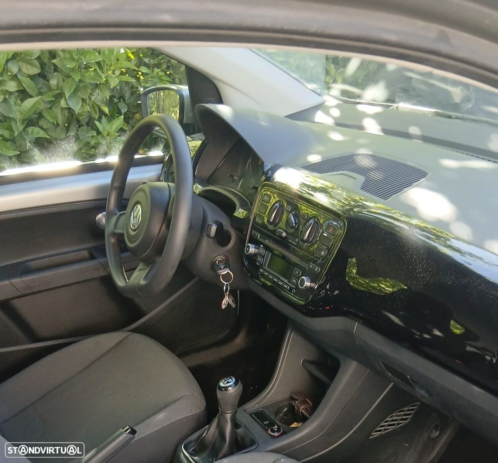 VW Up! 1.0 BMT Move - 4