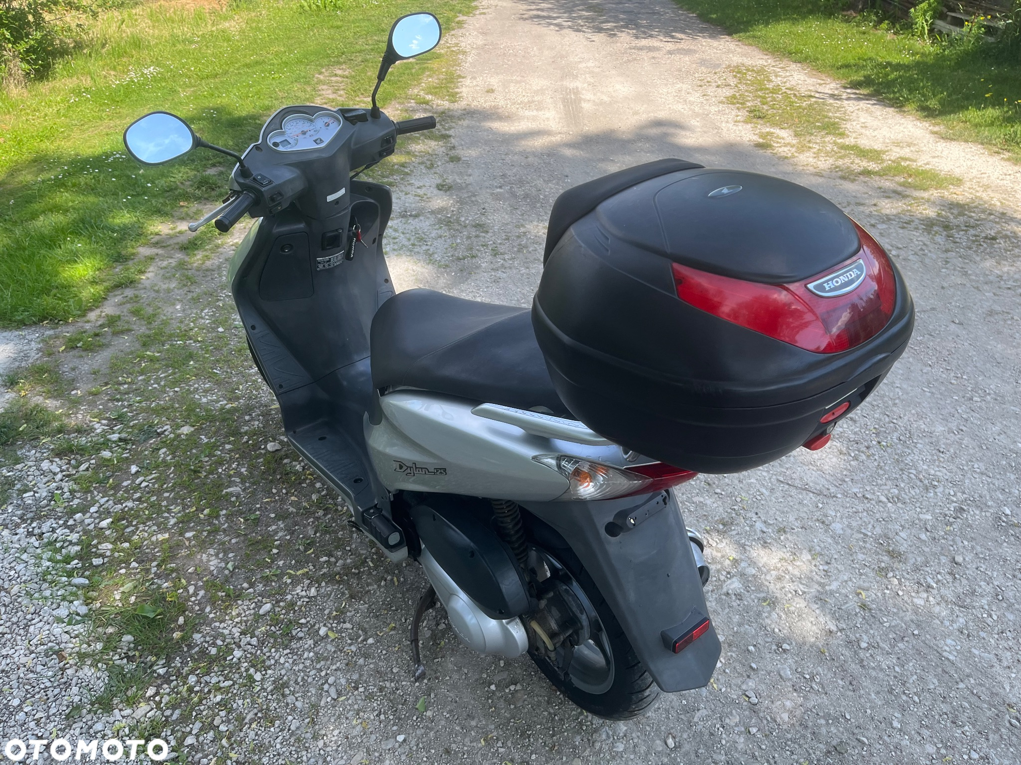 Honda Dylan - 3