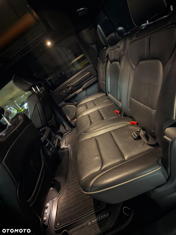Dodge RAM - 7