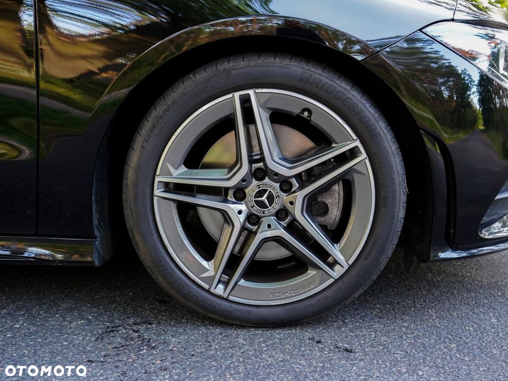Mercedes-Benz CLA 250 4-Matic AMG Line 7G-DCT - 21