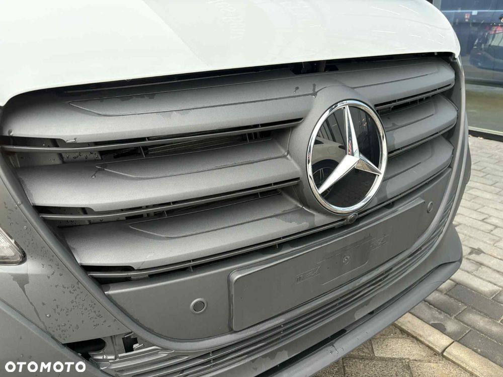 Mercedes-Benz Vito - 9