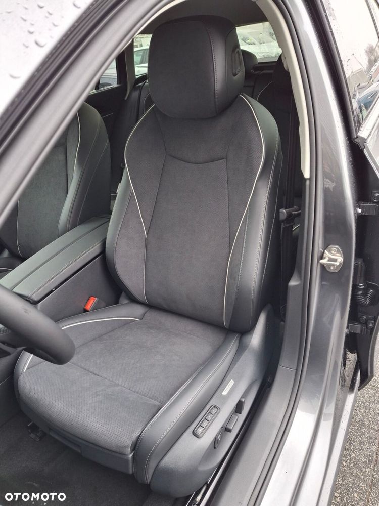 Volkswagen Passat - 11