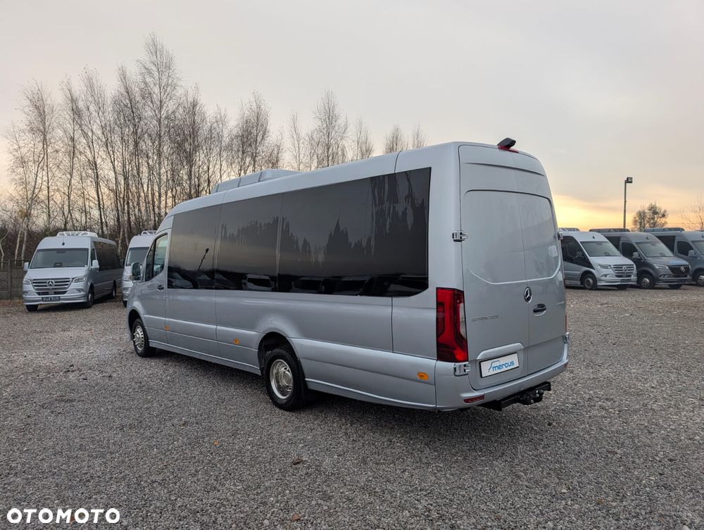 Mercedes-Benz Sprinter 519 - 9