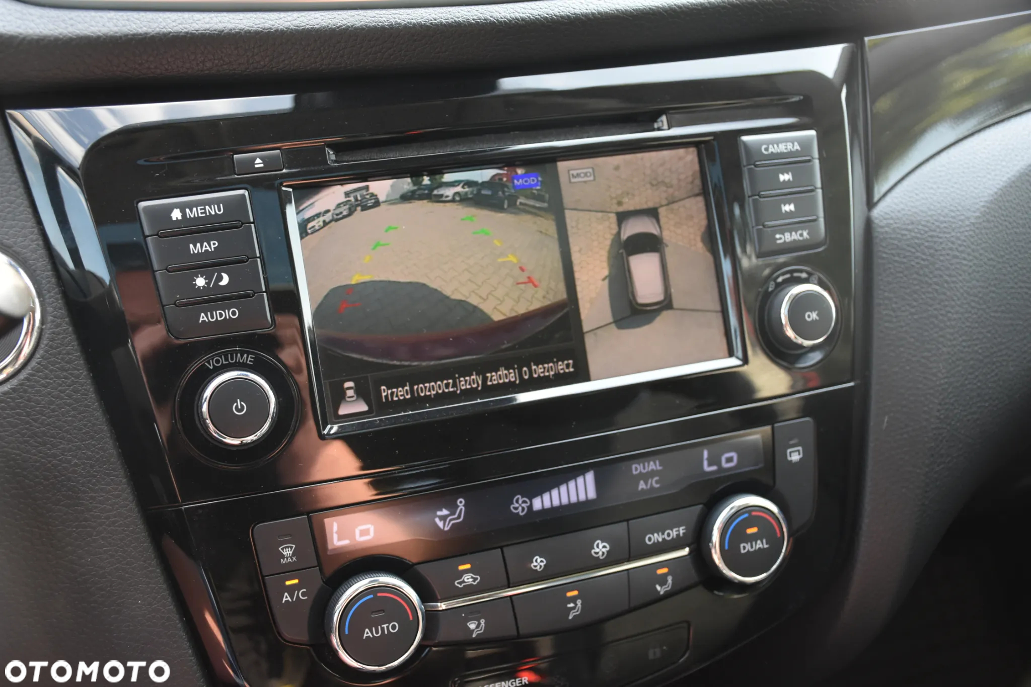 Nissan Qashqai 1.3 DIG-T N-Connecta - 14