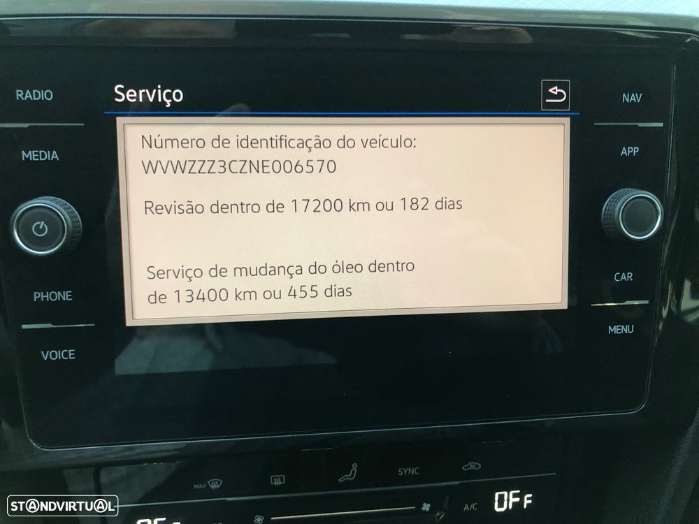 VW Passat Variant 2.0 TDi Business DSG - 43