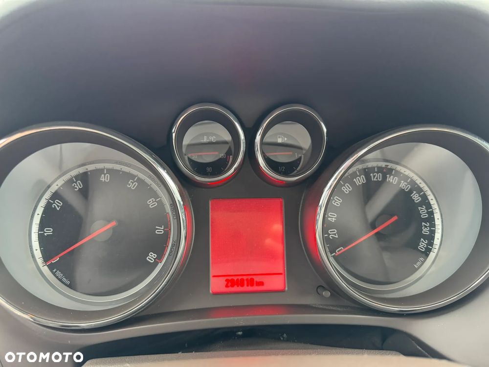 Opel Zafira 1.4 T Cosmo - 9