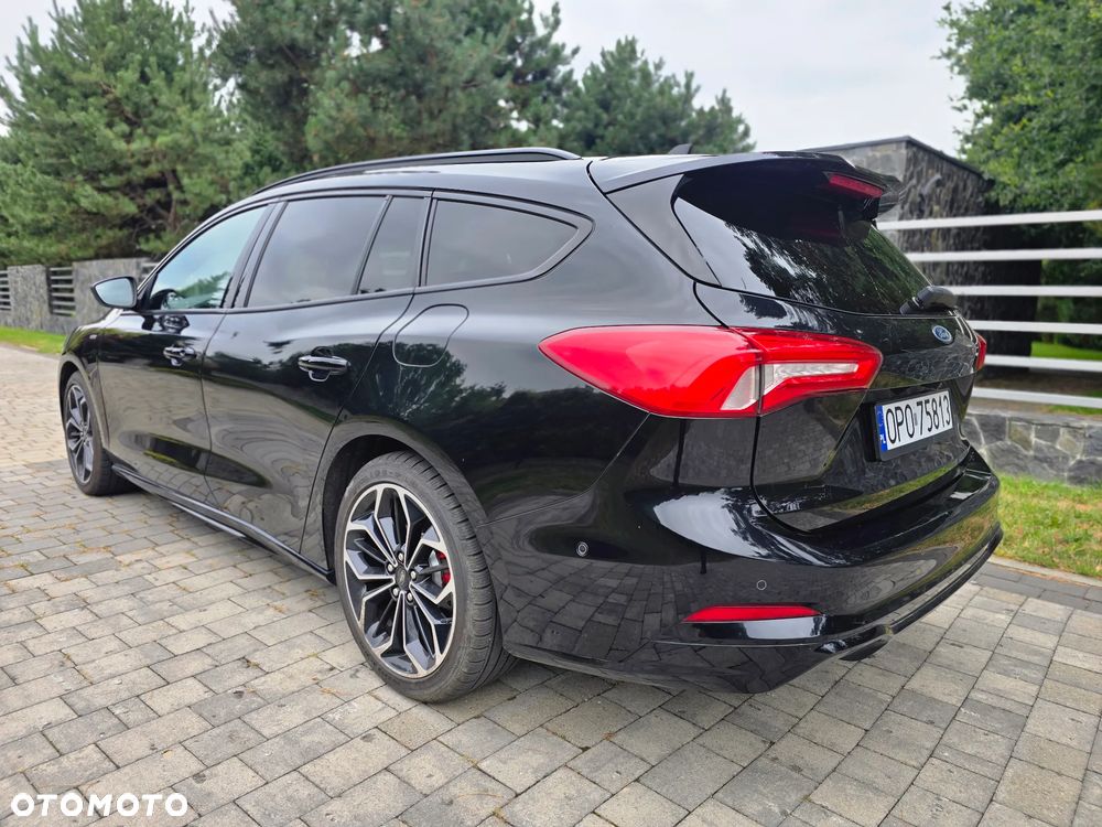 Ford Focus 1.5 EcoBoost ST-Line - 5