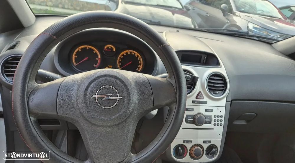 Opel Corsa 1.3 CDTI Enjoy EcoFLEX - 7