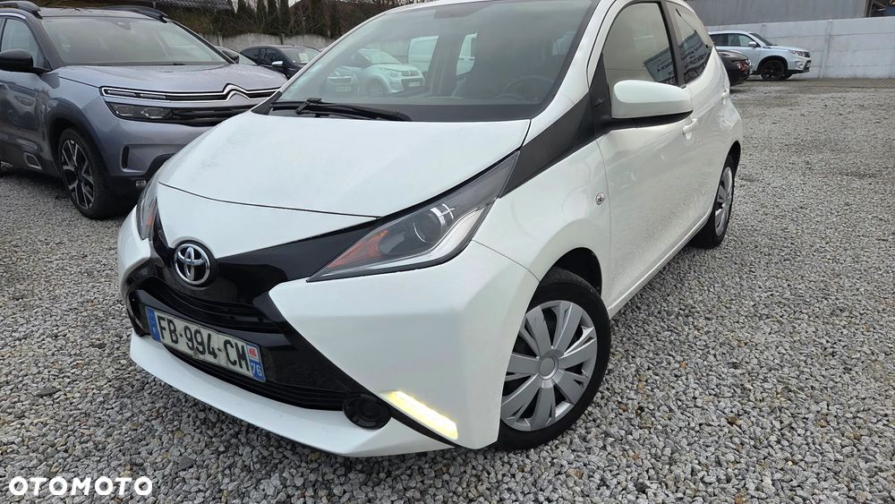 Toyota Aygo x-play Edition-S - 15