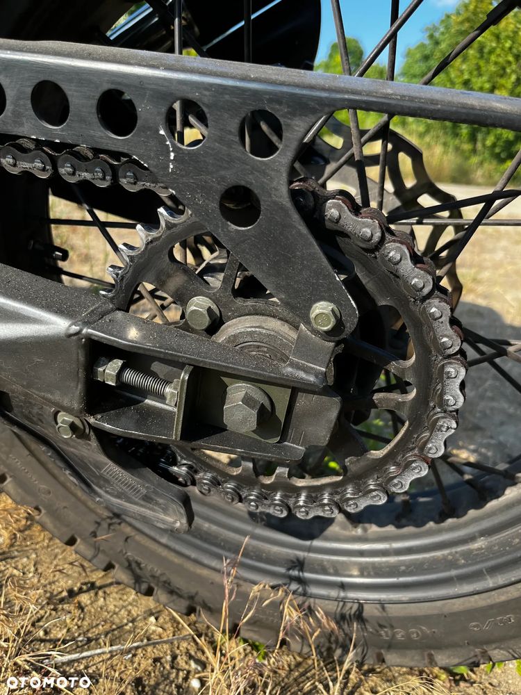 Zipp Inny - 10