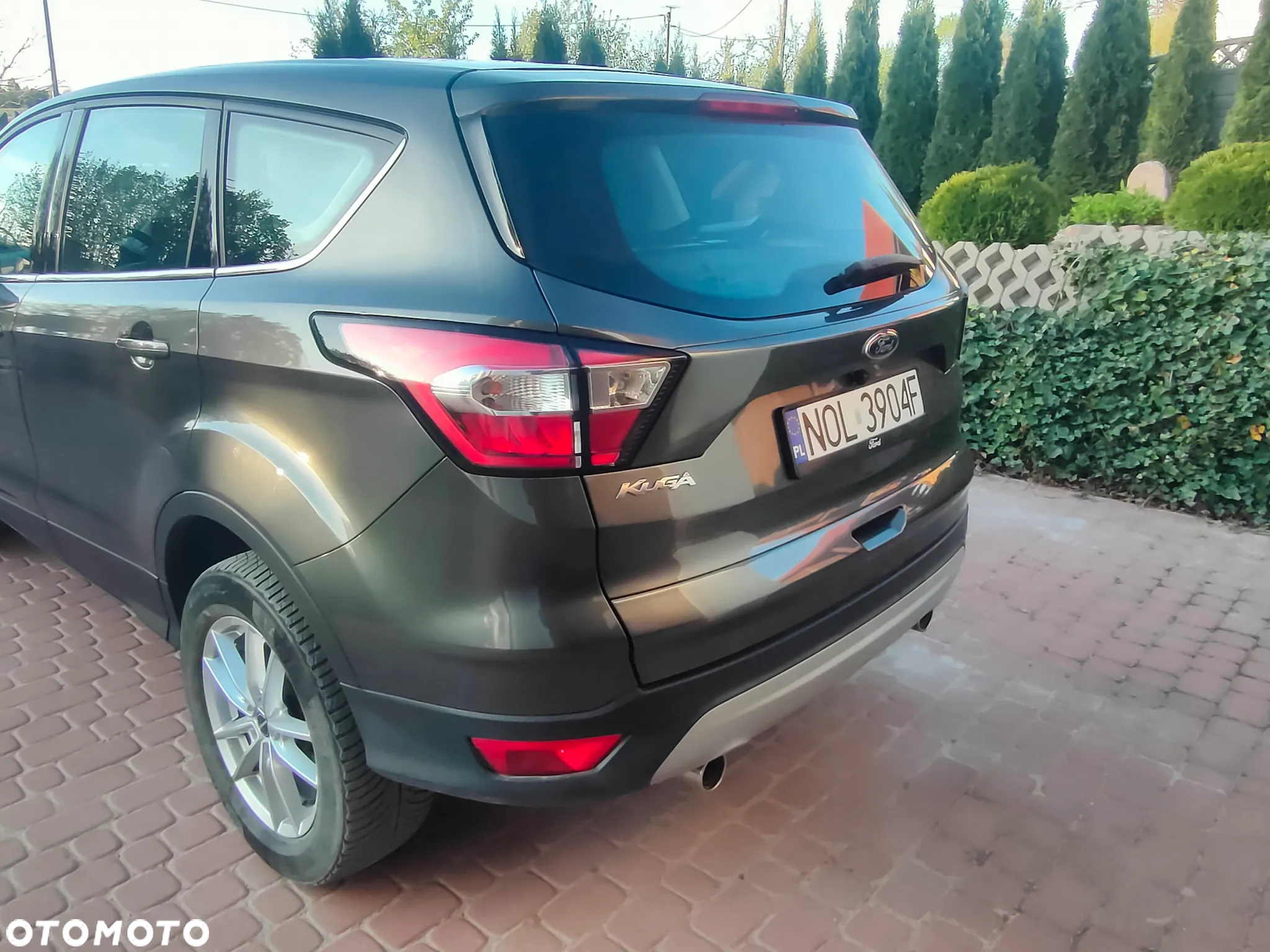 Ford Kuga - 6