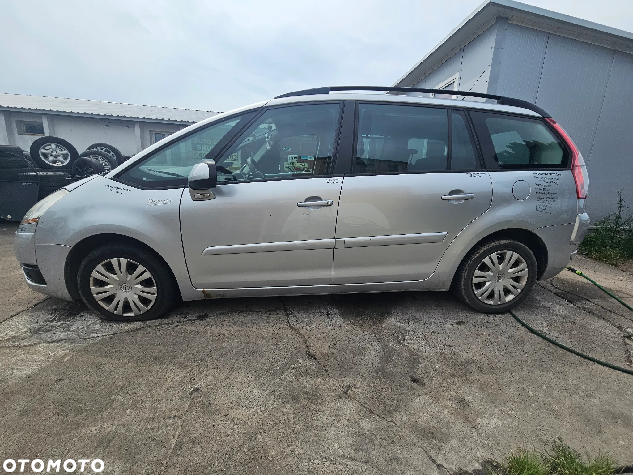 BŁOTNIK PRAWY PRZÓD PRZEDNI EZRC CITROEN C4 GRAND PICASSO - 18