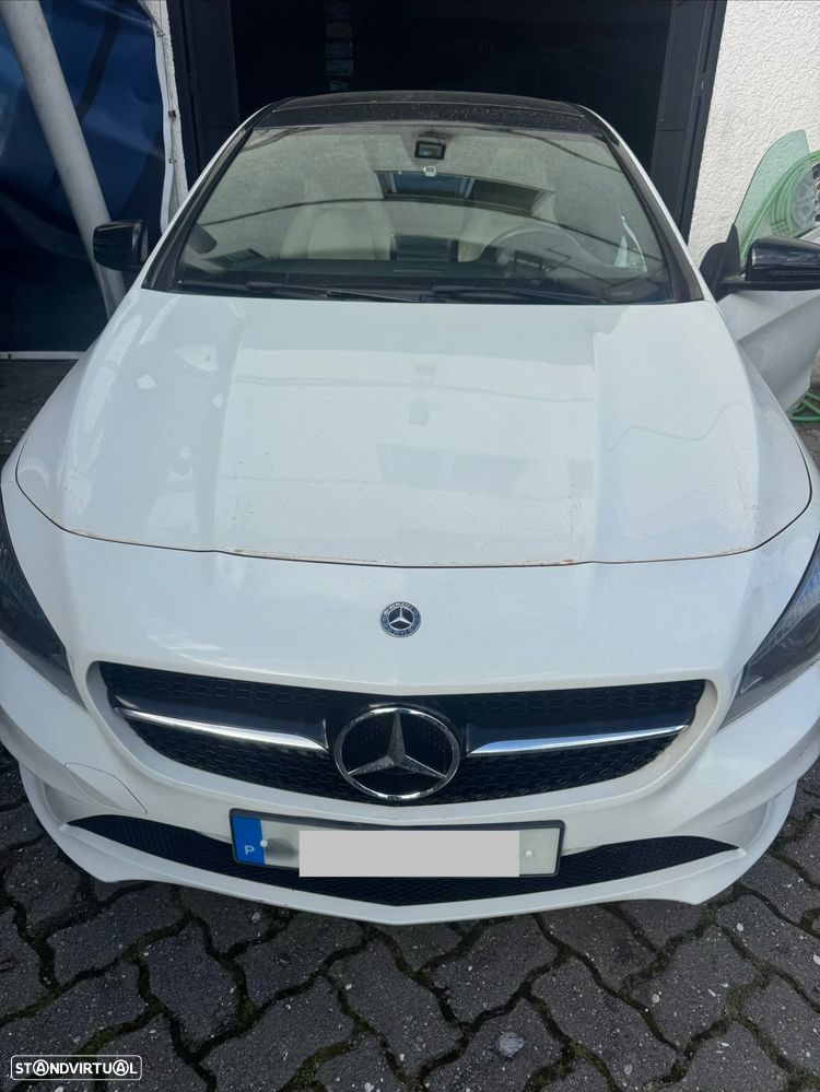 Mercedes-Benz CLA 180 CDI AMG Line - 1