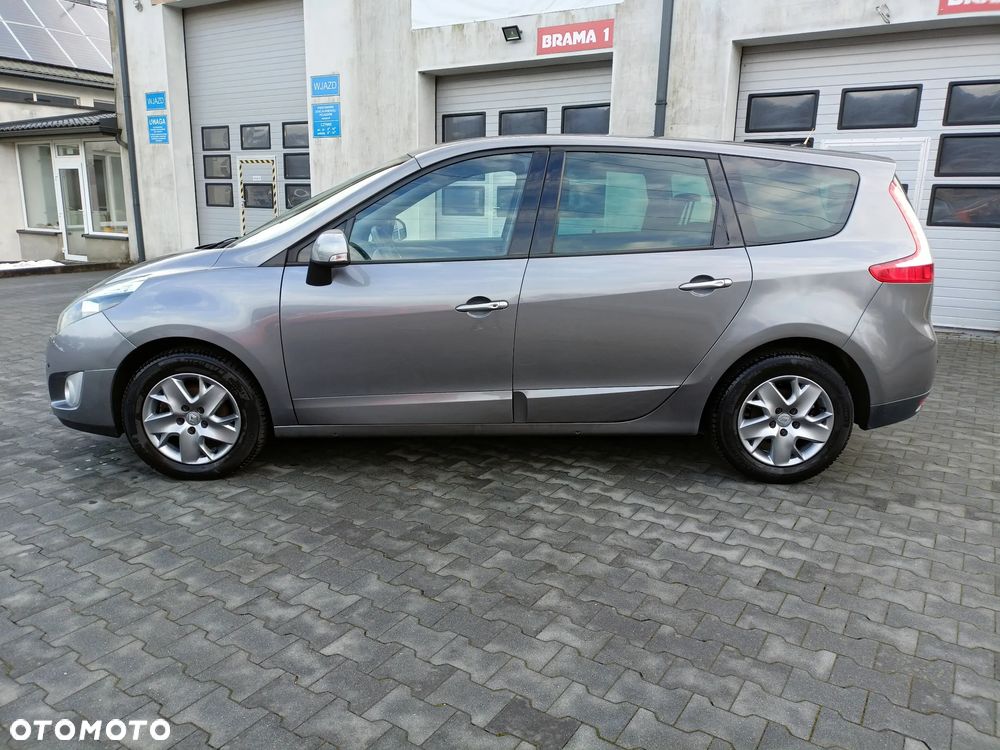 Renault Scenic - 2