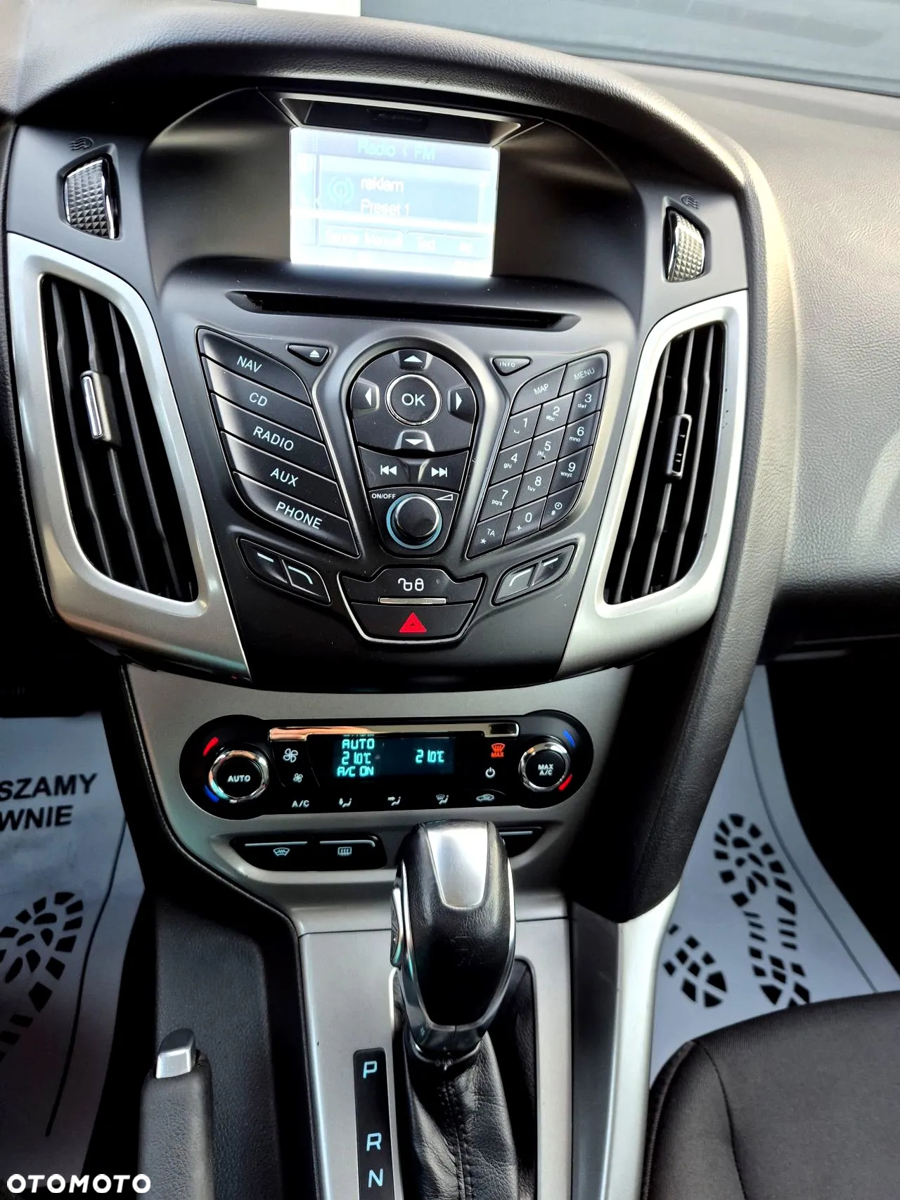 Ford Focus - 23