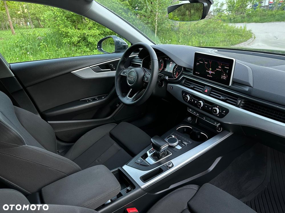 Audi A4 Avant 40 TDI S tronic S line - 18