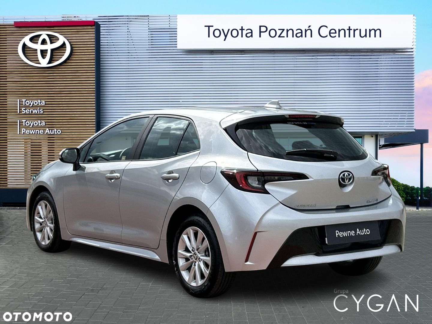 Toyota Corolla 1.8 Hybrid Comfort - 3