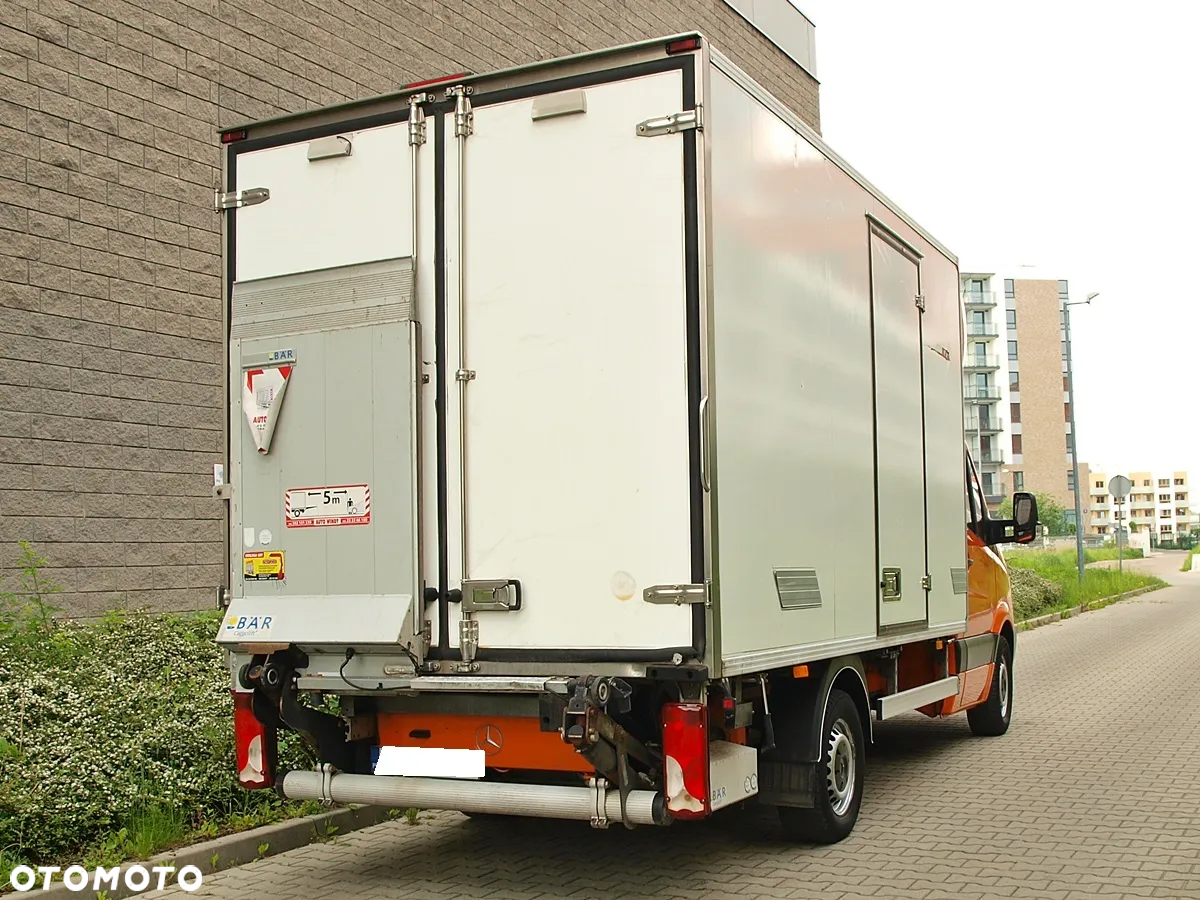 Mercedes-Benz Sprinter - 6