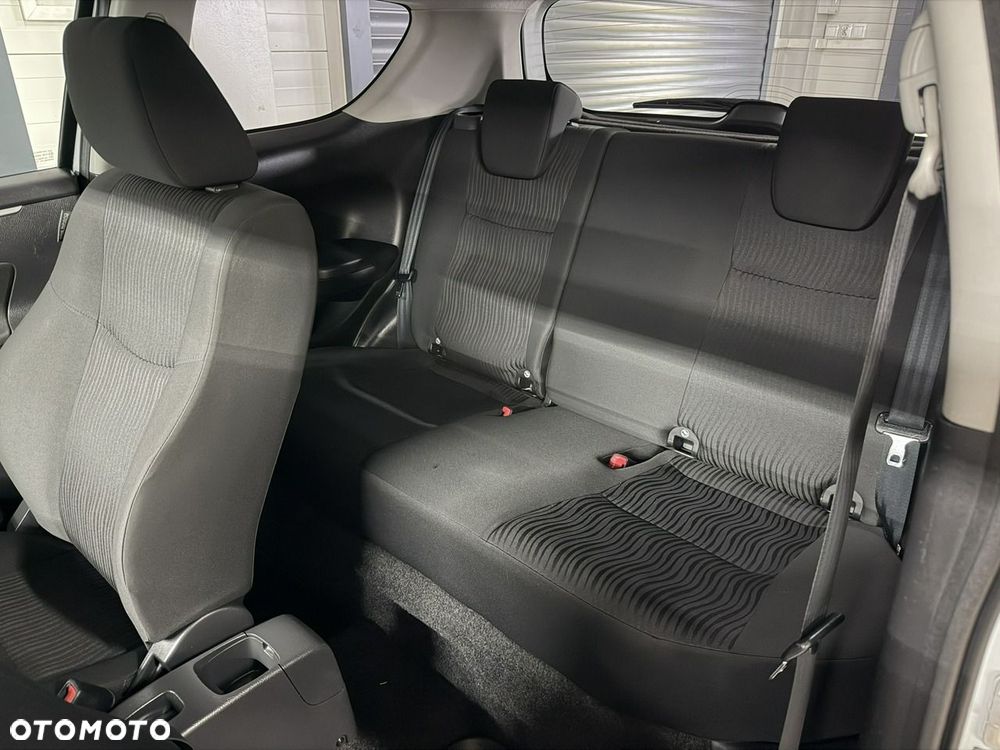 Suzuki Swift - 15