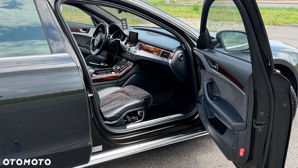 Audi A8 3.0 TDI DPF quattro tiptronic Langversion - 28