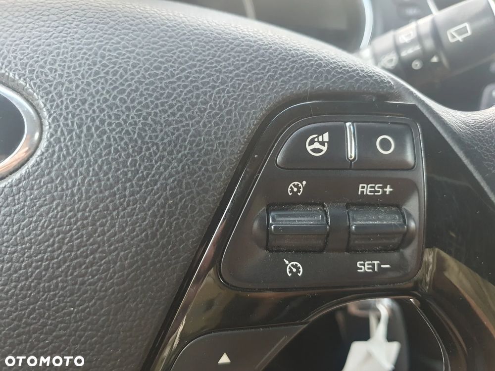 Kia Ceed 1.6 GDI Business Line - 25